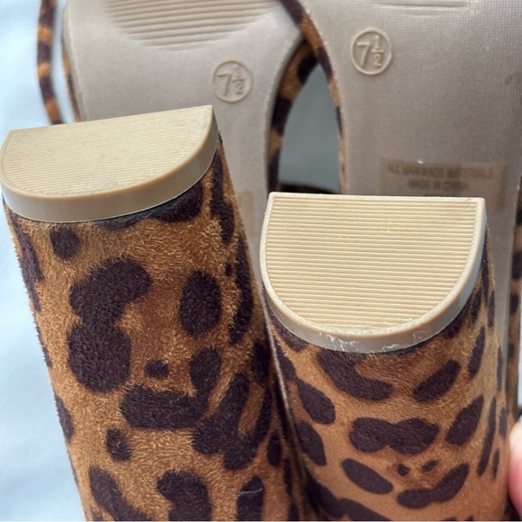 New Fashion Nova Chunky Heels with Animal Print Ankle Wrap - Picture 8 of 9